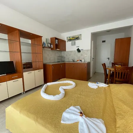 оникс Hotel Kiten (Burgas)